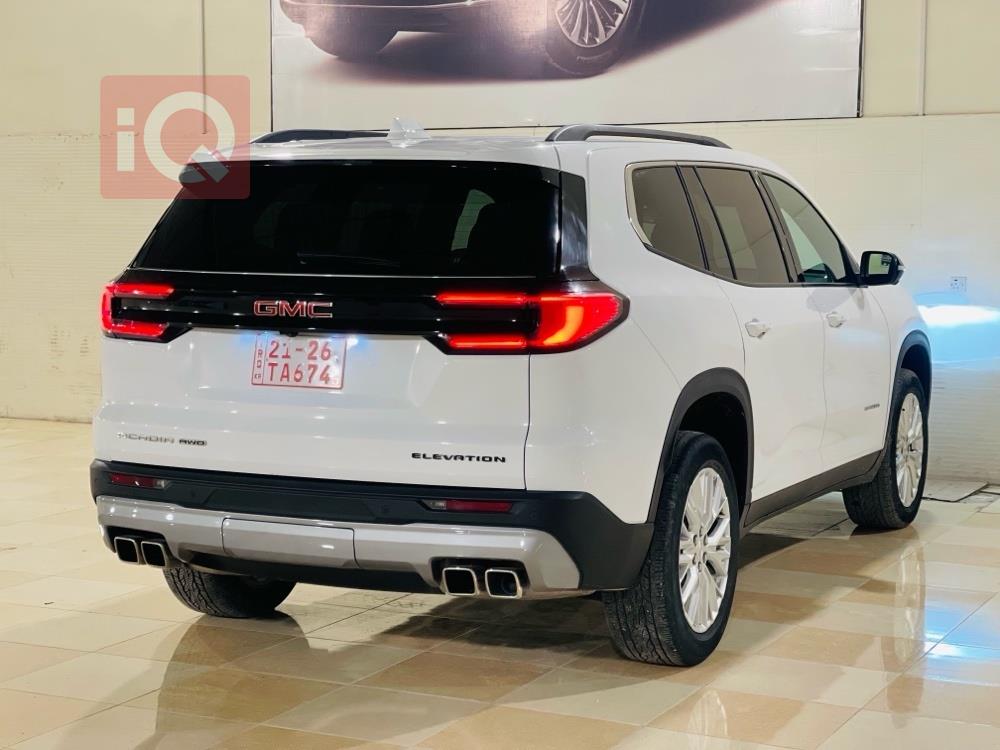 جي ام سي اكاديا